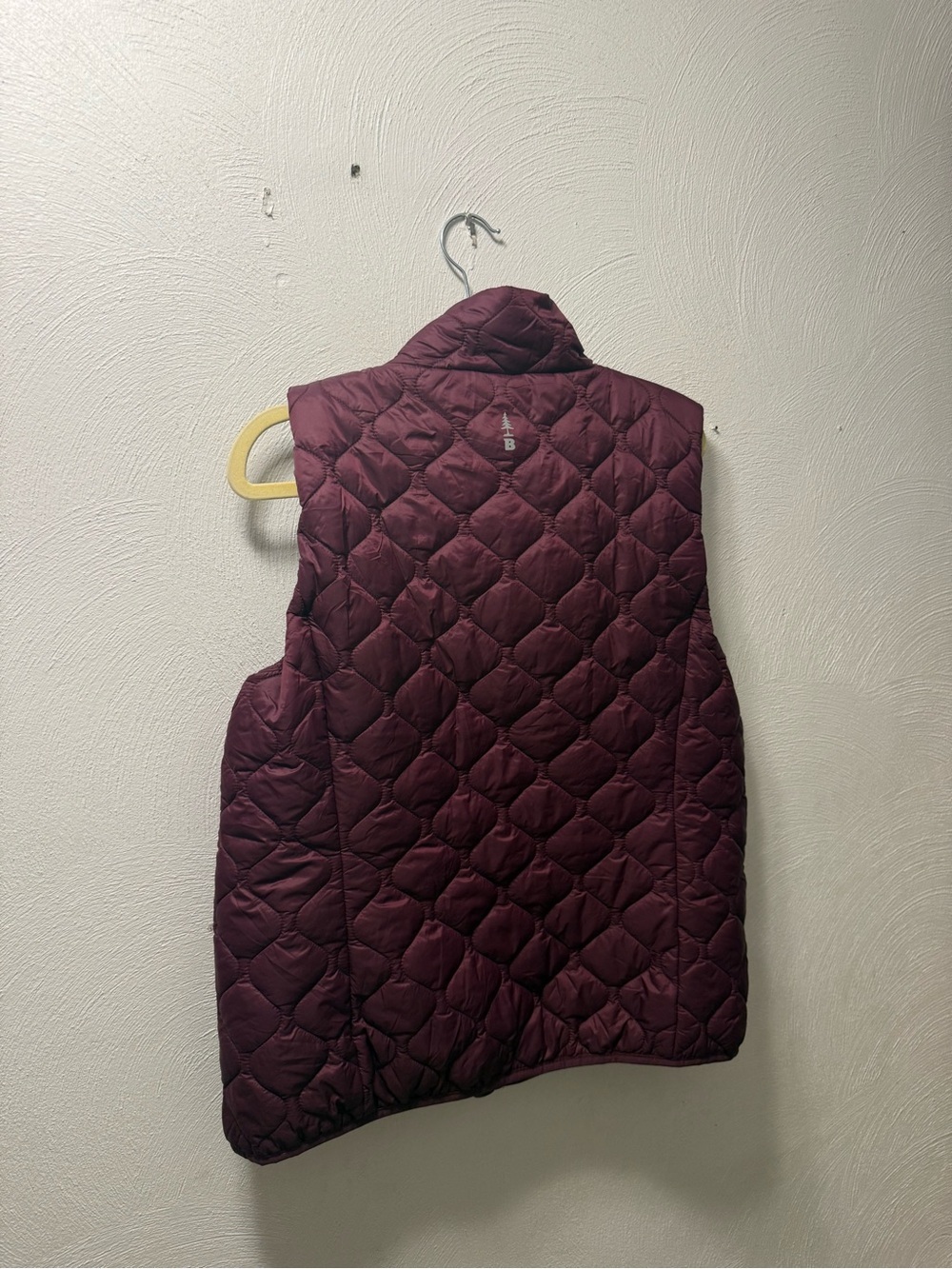 NWT Bass Outdoor Packable Quilted Puffer Vest Plum Fig Purple Large Lightweight - Picture 7 of 9